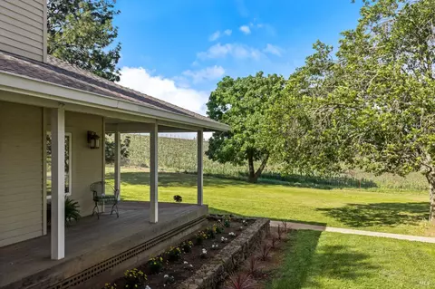 539 Keyes Ave, Angwin, CA 94508 photo 2