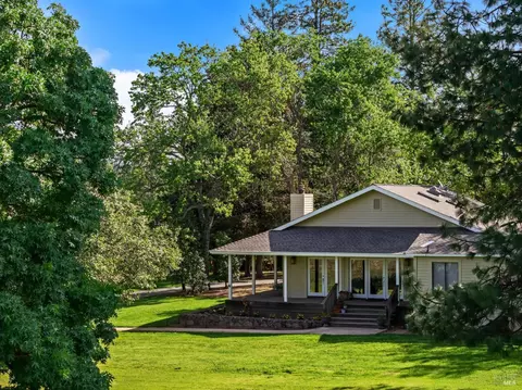 Exterior - 539 Keyes Ave, Angwin, CA 94508 photo 2 of 11