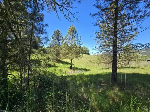 23300 Eastside Rd, Willits, CA 95490 photo 10