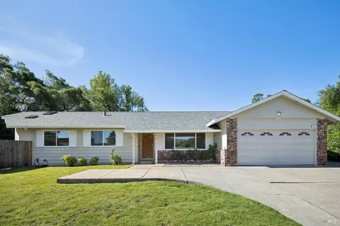 14 Angelica Ct, Novato, CA 94947