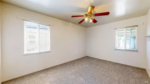 Bedroom - 809 Maple Ave, Vallejo, CA 94591 photo 11 of 11