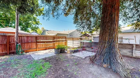 Exterior - 809 Maple Ave, Vallejo, CA 94591 photo 14 of 16