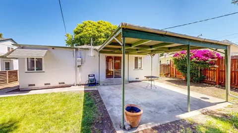 Exterior - 809 Maple Ave, Vallejo, CA 94591 photo 10 of 16