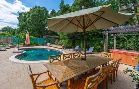 1150 Kansas Ave, Napa, CA 94559