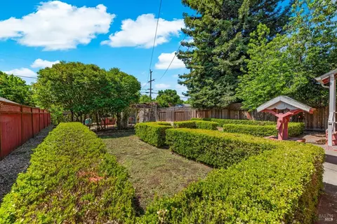 Exterior - 1939 Indiana St, Vallejo, CA 94590 photo 7 of 17
