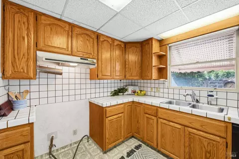 Kitchen - 1939 Indiana St, Vallejo, CA 94590 photo 1 of 4