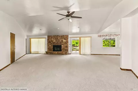 Living - 6772 Hillsview Dr, Vacaville, CA 95688 photo 6 of 10