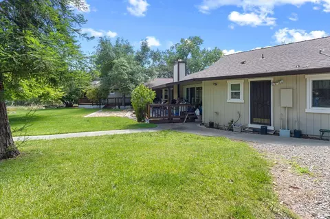 Exterior - 6772 Hillsview Dr, Vacaville, CA 95688 photo 6 of 23