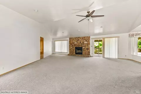 Living - 6772 Hillsview Dr, Vacaville, CA 95688 photo 7 of 10
