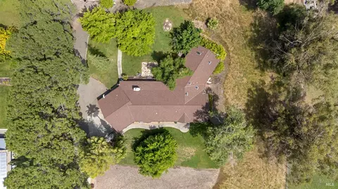 View/Area - 6772 Hillsview Dr, Vacaville, CA 95688 photo 4 of 5