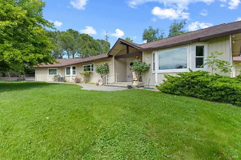 Exterior - 6772 Hillsview Dr, Vacaville, CA 95688 photo 2 of 23