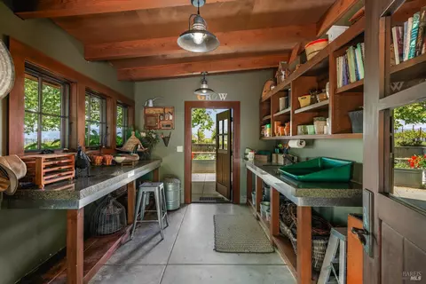 Other - 437 W Dry Creek Rd, Healdsburg, CA 95448 photo 10 of 12