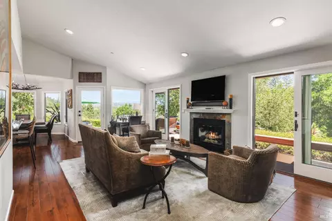 Living - 437 W Dry Creek Rd, Healdsburg, CA 95448 photo 6 of 6