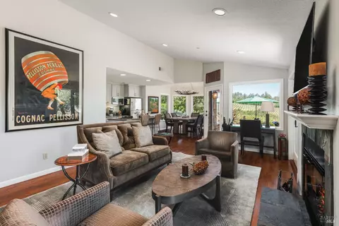 Living - 437 W Dry Creek Rd, Healdsburg, CA 95448 photo 5 of 6