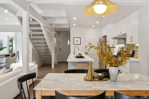 Dining - 514 Browning St, Mill Valley, CA 94941 photo 4 of 6