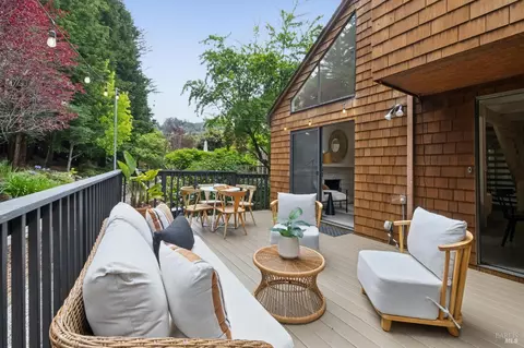 Exterior - 514 Browning St, Mill Valley, CA 94941 photo 3 of 12