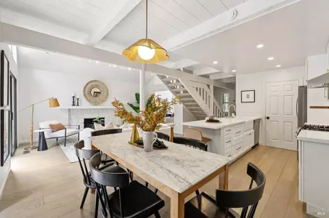 Dining - 514 Browning St, Mill Valley, CA 94941 photo 5 of 6