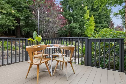 Exterior - 514 Browning St, Mill Valley, CA 94941 photo 2 of 12