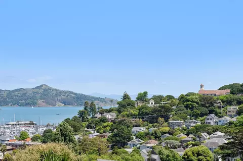 View/Area - 22 Filbert Ave, Sausalito, CA 94965 photo 2 of 8