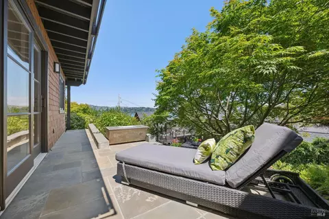 Exterior - 22 Filbert Ave, Sausalito, CA 94965 photo 8 of 16