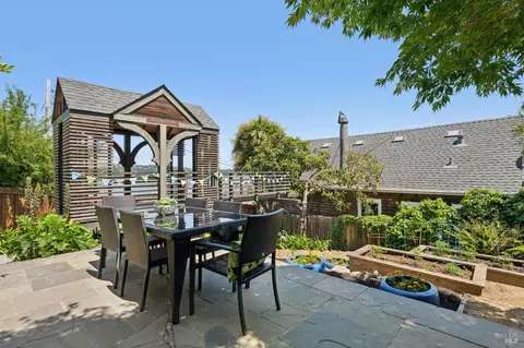 Exterior - 22 Filbert Ave, Sausalito, CA 94965 photo 9 of 16