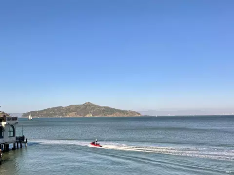 View/Area - 22 Filbert Ave, Sausalito, CA 94965 photo 7 of 8