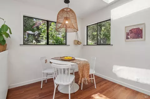 Dining - 160 E Cintura Ave, Lagunitas, CA 94938 photo 3 of 6