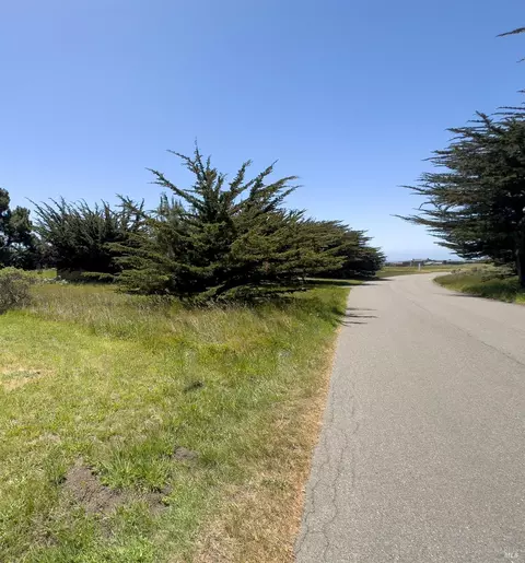 41889 Leeward Rd, The Sea Ranch, CA 95497
