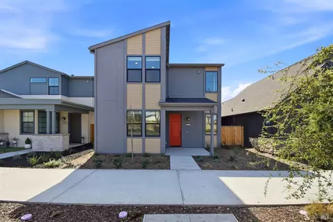 9029 Camino Colegio Rd, Rohnert Park, CA 94928
