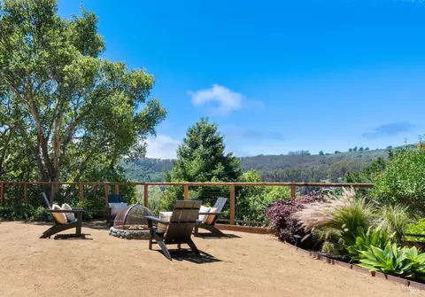 Exterior - 453 Wellesley Ave, Mill Valley, CA 94941 photo 6 of 15