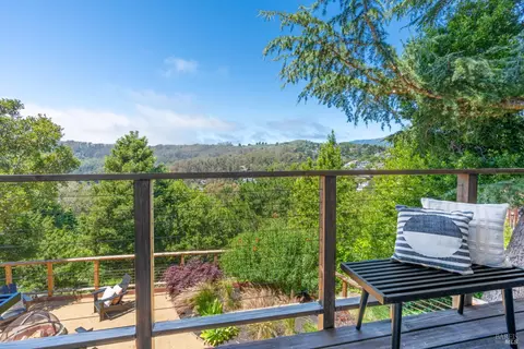 Exterior - 453 Wellesley Ave, Mill Valley, CA 94941 photo 3 of 15