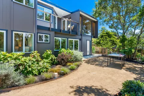 Exterior - 453 Wellesley Ave, Mill Valley, CA 94941 photo 8 of 15