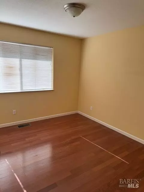 Bedroom - 668 1st St, Upper Lake, CA 95485 photo 2 of 3