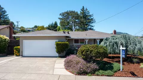 532 Tamarack Dr, San Rafael, CA 94903