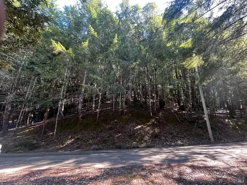 1775 Buckeye Rd, Willits, CA 95490