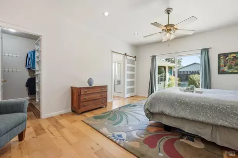 Bedroom - 180-178 Barrio Way, Windsor, CA 95492 photo 1 of 14