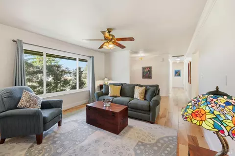 Living - 180-178 Barrio Way, Windsor, CA 95492 photo 4 of 8