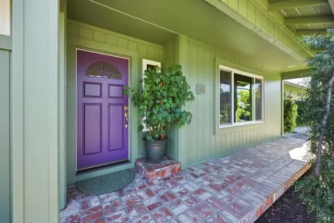 180-178 Barrio Way, Windsor, CA 95492