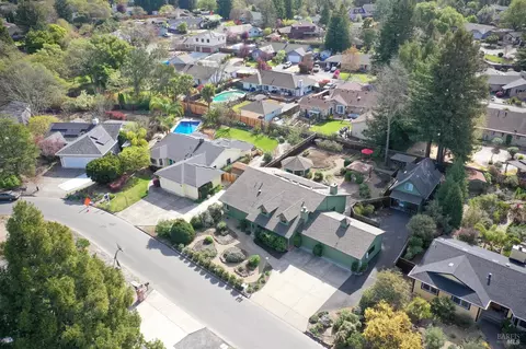 View/Area - 180-178 Barrio Way, Windsor, CA 95492 photo 2 of 5