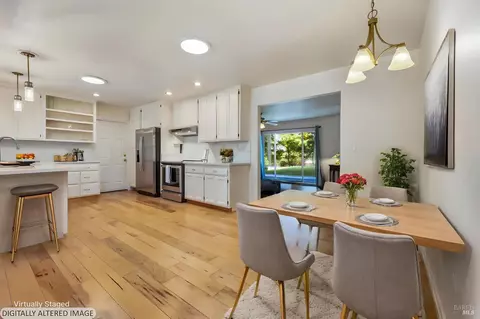 Dining - 180-178 Barrio Way, Windsor, CA 95492 photo 2 of 6