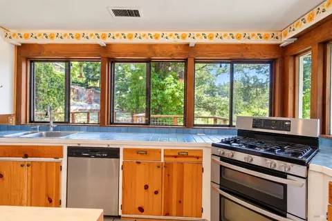 Kitchen - 26961 Poppy Dr, Willits, CA 95490 photo 3 of 3