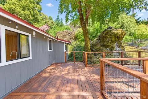 Exterior - 26961 Poppy Dr, Willits, CA 95490 photo 3 of 8