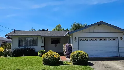 3579 Beckworth Dr, Napa, CA 94558