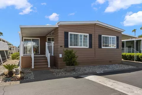 300 E H St #100, Benicia, CA 94510