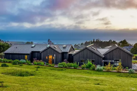 44785 Rosewood Ter, Mendocino, CA 95460