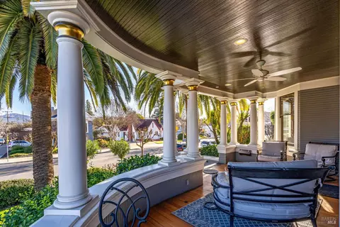 1543 Main St, Napa, CA 94559