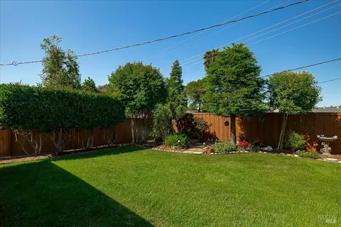 190 Olympic Cir, Vacaville, CA 95687 photo 33