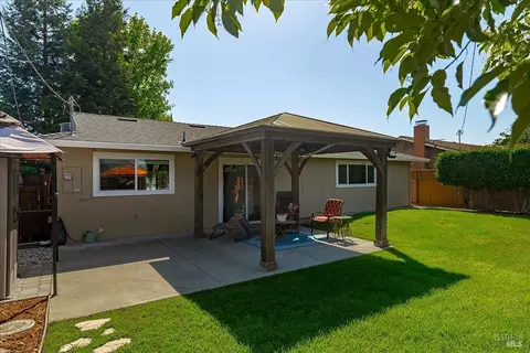 190 Olympic Cir, Vacaville, CA 95687 photo 31