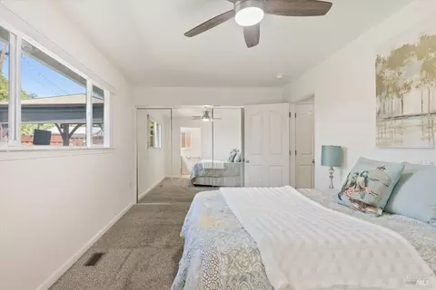 190 Olympic Cir, Vacaville, CA 95687 photo 16