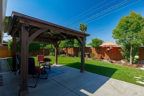 190 Olympic Cir, Vacaville, CA 95687 photo 25